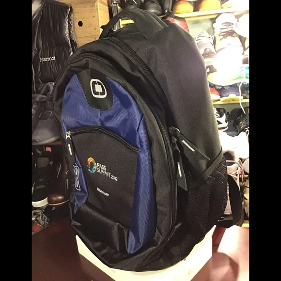 OGIO Backpack like New - Picture 6 of 15
